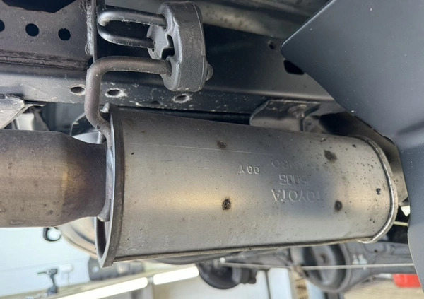 Toyota Land Cruiser cena 68500 przebieg: 205451, rok produkcji 2000 z Starachowice małe 781